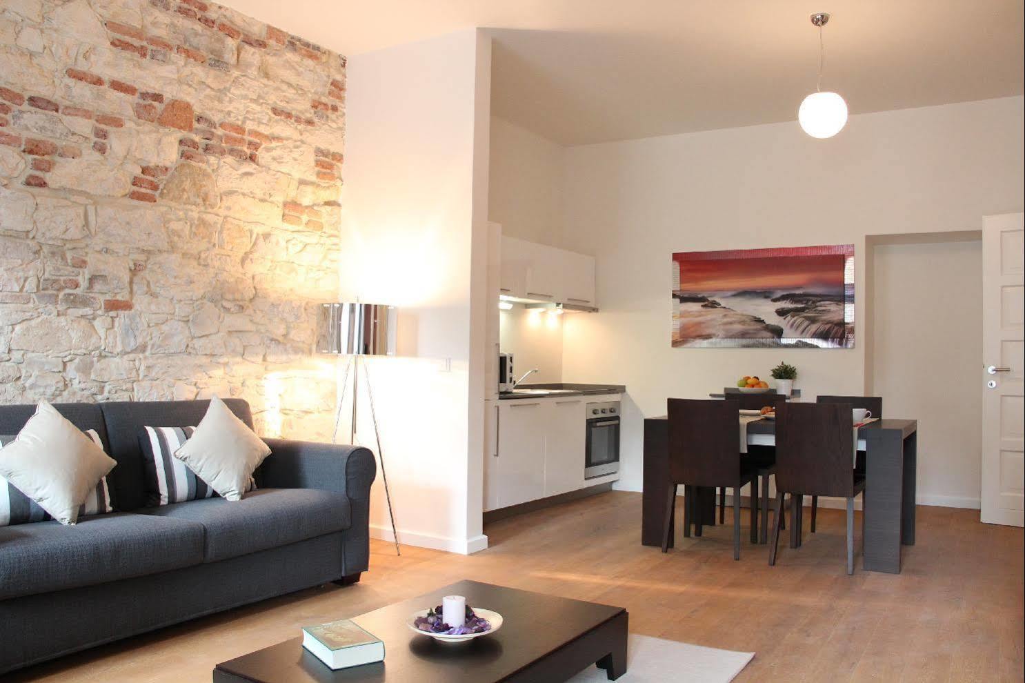 River Prague Apartments Extérieur photo
